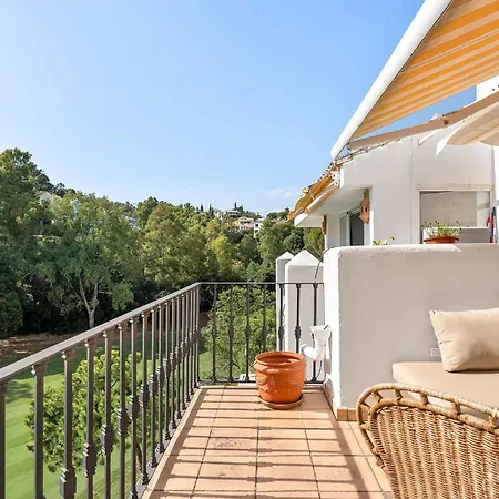 Сasa de vacaciones Beautiful Golfside Hideaway